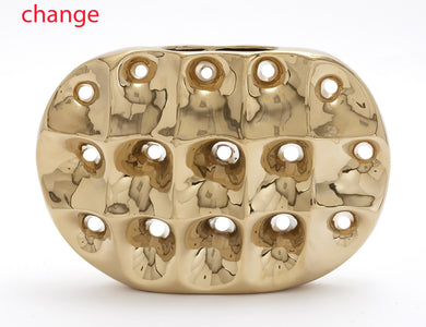 Unique Design And Skillfully Crafted Ceramic Gold Vase