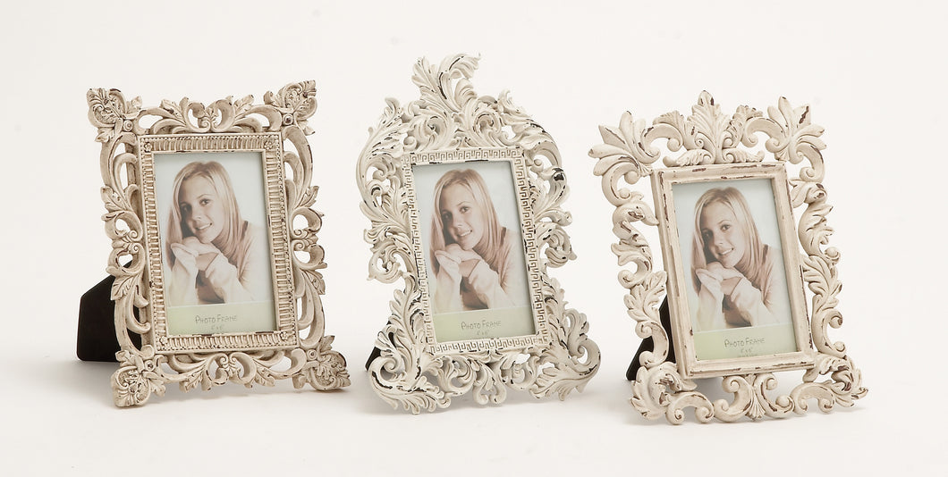 Alluring Polystone Photo Frame 3 Assorted