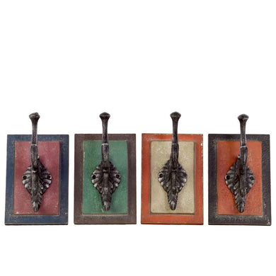 A Set Of 4 Metal Coat Hanger With Wood Wall Mount